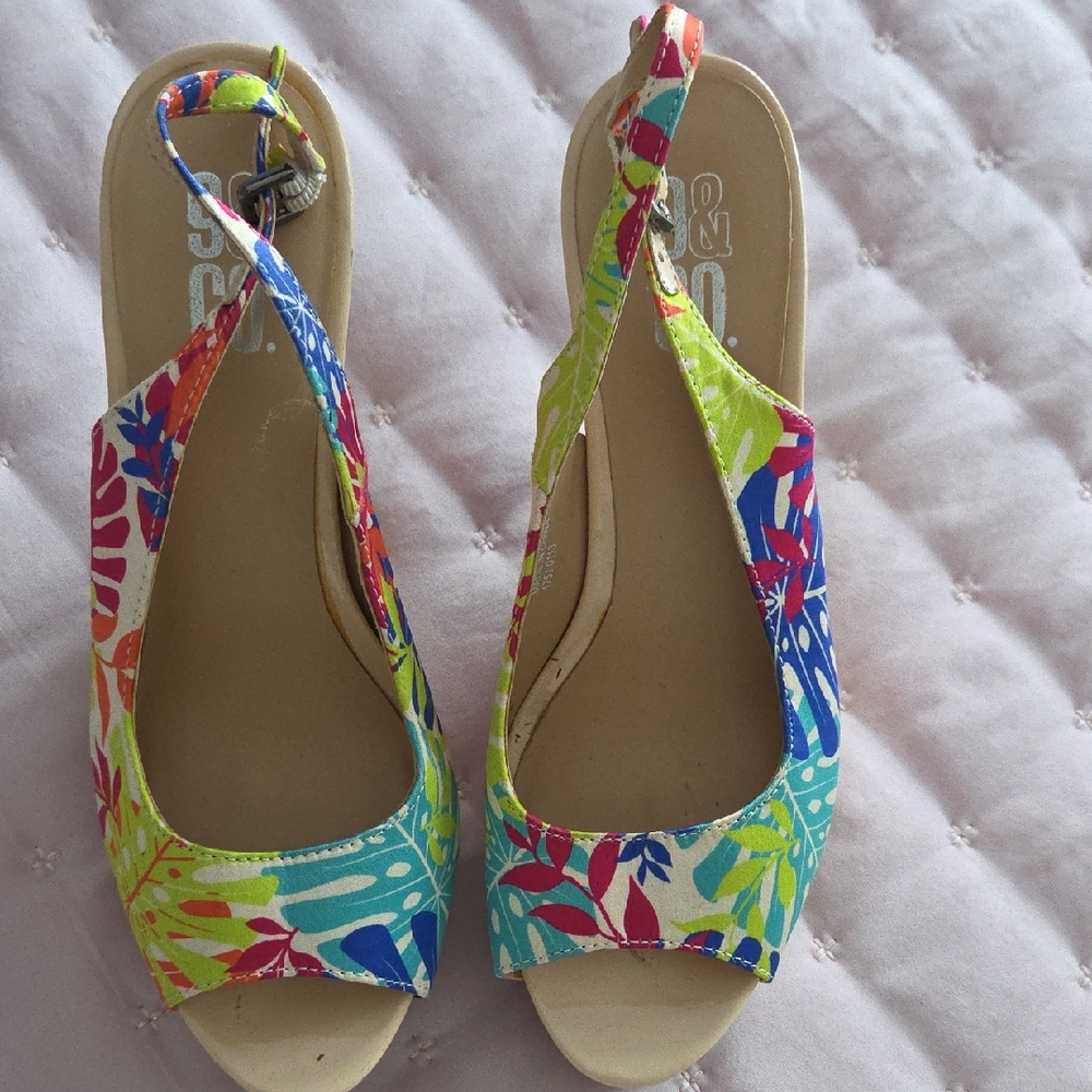 Colorful Floral Slingback Sandals